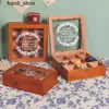 Boîtes de rangement Boîtes de rangement en bois vintage Boîte de rangement à poussière avec couvercle utilisé pour les bijoux faits à la main armoires dans les épiceries Pallets de compagnie de cosmétique S24513