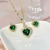 Earrings Necklace 2023 Luxury Heart Necklace Green Zircon Jewelry Set Womens Exquisite Crystal Pendant Chain Womens Earrings Wedding XW