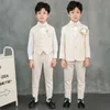 Vêtements Ensembles pour enfants beige formel Set garçons de mariage Party Piano Performance Robe Childrens Veste Pantalon Bow Vêtements T240513