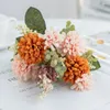 Dekorativa blommor Artificial Flower Lavender Ball Chrysanthemum Combination Bouquet For Home Decor Wedding Dining Centerpiece Bridal