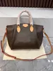 TOP 2024 luxury Shoulder Bag designers Handbags Purses Brown flower Women Tote Brand Letter Genuine Leather Bags crossbody bag M48812