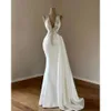 Exquise sirène robes de mariée en V col brillant en V