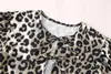 Blouses des femmes 2024 European American Femme Français Français Français Léopard Print Blouse Femme Lace Up Bow Loose Casual Short Top