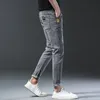 Hommes printemps et automne version coréenne confort stretch slim fashion skinny jeans pantalons designer vêtements 240513