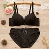 Bras Sets Womens Swt Wireless Bra Lace Bow Underwear Set Brewable Small-thorn top Top Womens Underwear Set Y240513