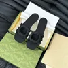 Designer Sandals Donne intrecciate G Slides Slifori di gomma Spiaggia in gomma nera