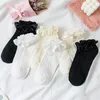 Femmes chaussettes mince belles filles twist adore lolita coton en dentelle de dentelle à la bonne santé courte courte