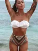 Swimwear pour femmes Sexy Off Backless Bikini Set Femmes Ruffle Ruffle Lady Brésilien Beachwear 2024 Été Tendance de vacances Vêtements féminins