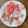 Akcesoria do włosów 2PCS Vintage Baby Girl Hair Clips Ręcznie robione bawełniane łuki haftowe kwiatowe dzieci fryzjer