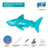 Smart Mini Remote Control Electric Bionic Shark Fish kan dyka i vattnet Toy Swimming Bath Toy for Boys Childrenss Gifts 240514