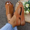 Zeppe di comfort femminile sandali estate casual non slip beach shoes woman in stile romano peep toe piattaforma plus size 43 240426