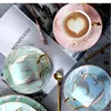 British Light Luxury Ceramic Coffee tasse petite et soucoupe Set Maison Maison de l'après-midi Fleur de fleur de thé 240508