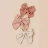 Accessoires de cheveux 3PCS / Set Kids Tail Bow Clips de cheveux décoratifs filles mignons bangs papillon Barrettes bébé accessoires de cheveux de mode