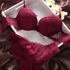 Bras Sets Womens Set Cust Cup Sexy Lace Bra Simple Transparent Womens Underwear Black Broidered Bow XW