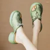 Vestido sapatos de salto médio verão de pé aberto de dedão dos pés 2024 de alta qualidade feminina de cor étnica de cor clara feminina