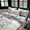 寝具デザイナーの寝具セットベッドシーツライトラグジュアリーモダンウォッシュシルク4ピース夏クールなテンセルキルトセットシートノルディック風のキルトカバーベッド