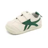 Sneakers 2023 Autumn New Sports Shoes Ins Super Hot Childrens Korean Soft Sole Baby H240513