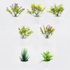 Flores decorativas Mini plantas artificiais de aloe ousai pequeno maconha de árvore simulada Mesa de escritório em vasos de ornamentos de decoração de casa acessória