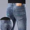 Mäns jeansdesigner 2024 Spring och Autumn New Elastic Straight Leg Pants Big Brand Long Trendy Youth Casual Iz0Z