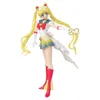 Akcja Figurki Anime Sailor Moon Tsukino Usagi Figure Eternal Tiare Pvc Cake Ozdoby Doll Kolekcja Toys Tsukino Usagi Figurine Model Y240514