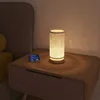 テーブルランプエレガントなUSB LEDベッドサイドランプ - モダンソリッドウッドナイトライト調整可能な居心地の良いエネルギー効率の良い完璧なギフト