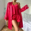 Denilyn Ice Silk Pyjamas Women's Suspender Shorts Nightgown Three Piece Set Summer Bekväm outwear Home Fur F51548