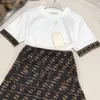 Top Princess Dress Minimalist Design Girls Track Closits Детская одежда Размер 100-160 см Футболка с круглой шеей и короткие юбки 24 апреля