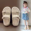 9HV1 Sandalen Schuhe Mädchen neue Plattform Flat Schuhe Sommer geeignet für Mädchen komfortable Sohlen Kinder D240515
