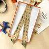 Kvinnans designer Silk Suchf Luxury Summer Scarves Junmas sjal Twist Scarf Bag Strap Handle Ribbon Real Silk Thin and Smribon