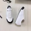 24SS Designer Shoes Casual Sneakers Classic Black White Luxury Vintage bekväma låga tränare Kvinnliga logotyp präglade kalvskinn läder snörning platt sneaker