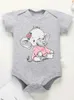 Rompers Cute Cartoon Elephant Baby Girl Clothing Fashionable Cotton Baby Onesie Bekväm mjuk billig nyfödda kläder snabb leveransl240514l240502