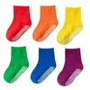 Kids Socken 6 Paare/Charge von Frühlings- und Herbstkindern Nicht -Slip -Socken Solid Farbe Weiche und atmungsaktive Baumwoll -Babyboot -Socken Jungen und Mädchen Trampolin Socken D240515