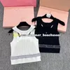 Alphabet Jacquard Tank Top Designer Pionowa kamizelka dzianiny w paski letni rękawowy kamizelka sportowa kamizelka sportowa