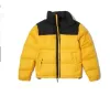 2024 Designer maschile Down Jackets inverno Cotton Womens Jackets Parka Coat a vento da esterno Abbina spesse cappotti caldi top outwear a più colori