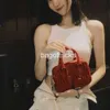 Vintage axelväskor trumväska på lady kudde handväskor avslappnad mode cylindriska tvär plånböcker med lås blixtlås crossbody kvinnliga plånböcker