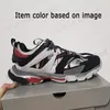 Designerskor spår 3 3.0 Paris Men Women Triple S Casual Shoes Tripler Runner Triple Black Silver Beige White Gym Red Grey Sneakers Fashion Platform Tracks Trainers