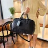 P Designer Duffel Bag For Women Men, Gym Bags Sport Travel Handtas, grote capaciteit Duffle handtassen Chaop34813