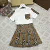 Topp Kids Dress Sets Child Tracksuits Baby Girl Clothes Size 110-160 Checkered Patchwork kortärmad t-shirt och kjol 24Feb20