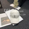 Designer Ball Cap Zwart Wit eenvoudige veelzijdige hoed Men Women Sport Baseball Cap Travel Sunscreen Hat Outdoor Casual Hat