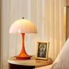 Lampy stołowe ładowalne lampy stołowe LED 3 kloc Dekoracja Dekoracja do hotelu Przenośne nocne światło prosta nowoczesna dekoracja vintage