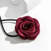 Chokers gotycki elegancki naszyjnik łańcucha róży Clavik do damskiej panny młodej seksowna regulowana naszyjnik mariachi biżuteria Y2K akcesoria D240514