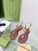 2024 Najnowszy sandał G Designer Family skórzany damski jodełk luksusowy luksusowy popularny płaski dolny sandał prawidłowy wzór z pudełkiem 35-43