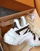 Verkoop van de nieuwste designer heren vrouwen casual dad schoenen sneakers mooi platform boog wandelen lederen patchwork jurk tennis chaussures maat