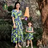 T-shirty Amila 2024 Summer New Girls Dress Family Mother-córka Kwiatowa sukienka wielokrotnie kwiatowa bez rękawów 0-6YL2405