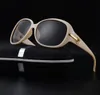 Nouveau Ins Fashion Luxury Crème Color Sparkling Diamond Polarising Femmes Designer Sunglasses UV Proof 3D Stand1778731