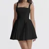 Vestidos casuais Vintage Square Neck Mini Dress Style fofo estilo curto traseiro skinny bandagem de festas noites no verão 2024