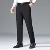 Męskie spodnie 31-40 Summer Nowe męskie proste spodnie swobodne lekkie i wszechstronne spodnie do garnituru rozciągającego Y240514