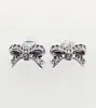 Charms Designer Jewelry Authentic 925 Sterling Silver Delicate Bow Stud Earring Pörhängen Lyxiga kvinnor Valentine Day Bi7288748