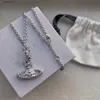 Modemärkesdesigner hänge halsband brev viviane chokers kvinnor smycken metall pärlhalsband westwood för kvinnokedja 1qiw