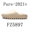 Sapateiros sapatos sandálias Designers SLIDES Treinadores Sliders Slider Mens Dhgate Sapato de moda com caixa de resina branca de óssea Praia de areia Homens feminino Ye 2024
